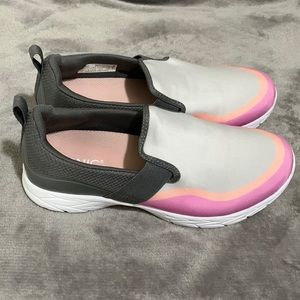 VIONIC SHOES